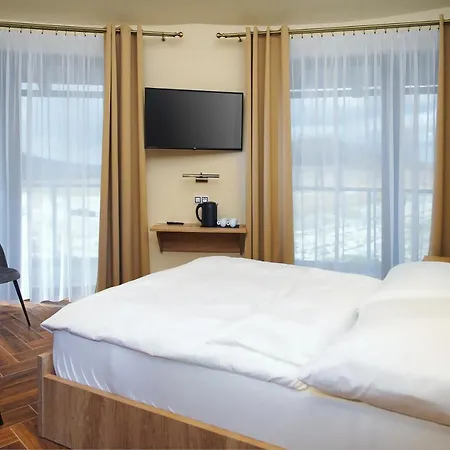 Hotel Dymník *