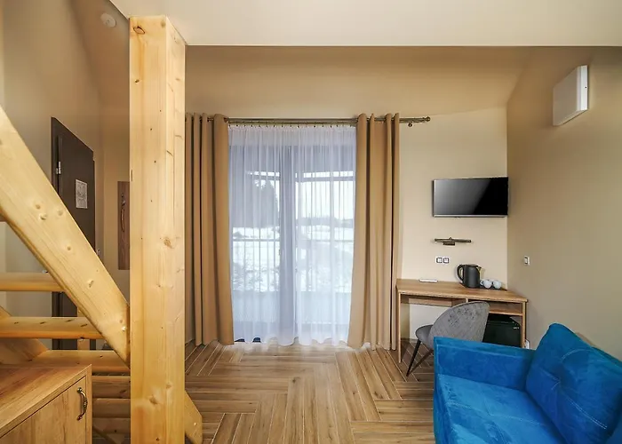 Hotell Dymnik *